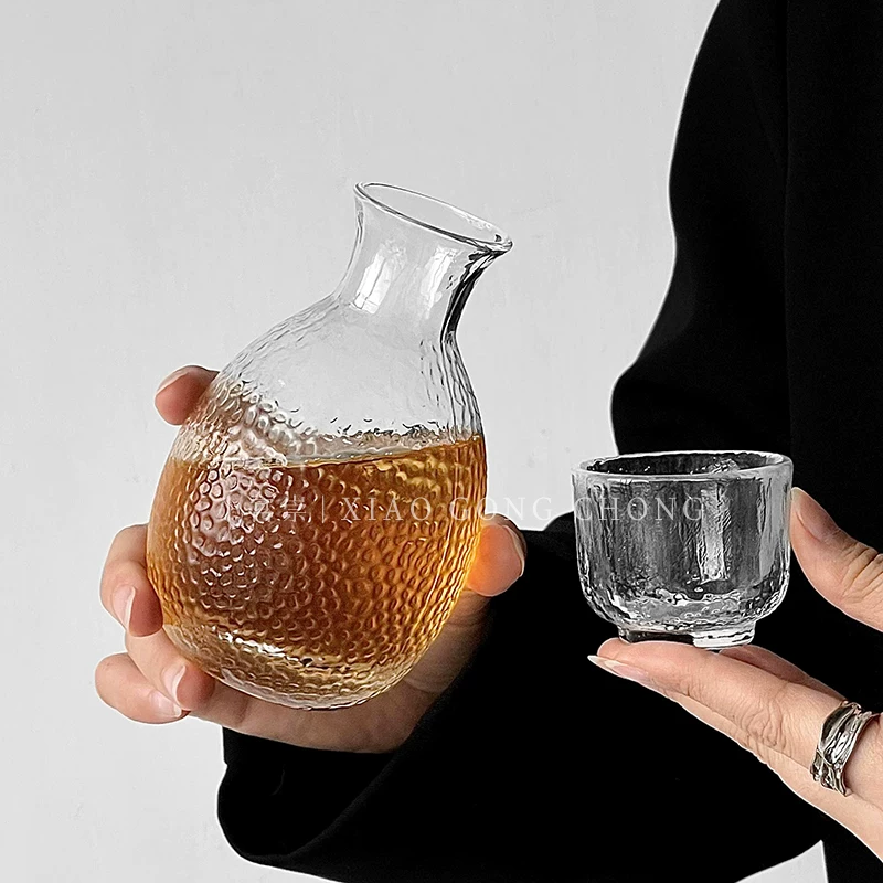 Bộ bình sake có họa tiết dập theo phong cách Trung Hoa, phụ kiện dùng trong gia đình để đựng rượu và trà, ấm trà, tách trà, 0.05kg ly rượu trắng, cốc thủy tinh