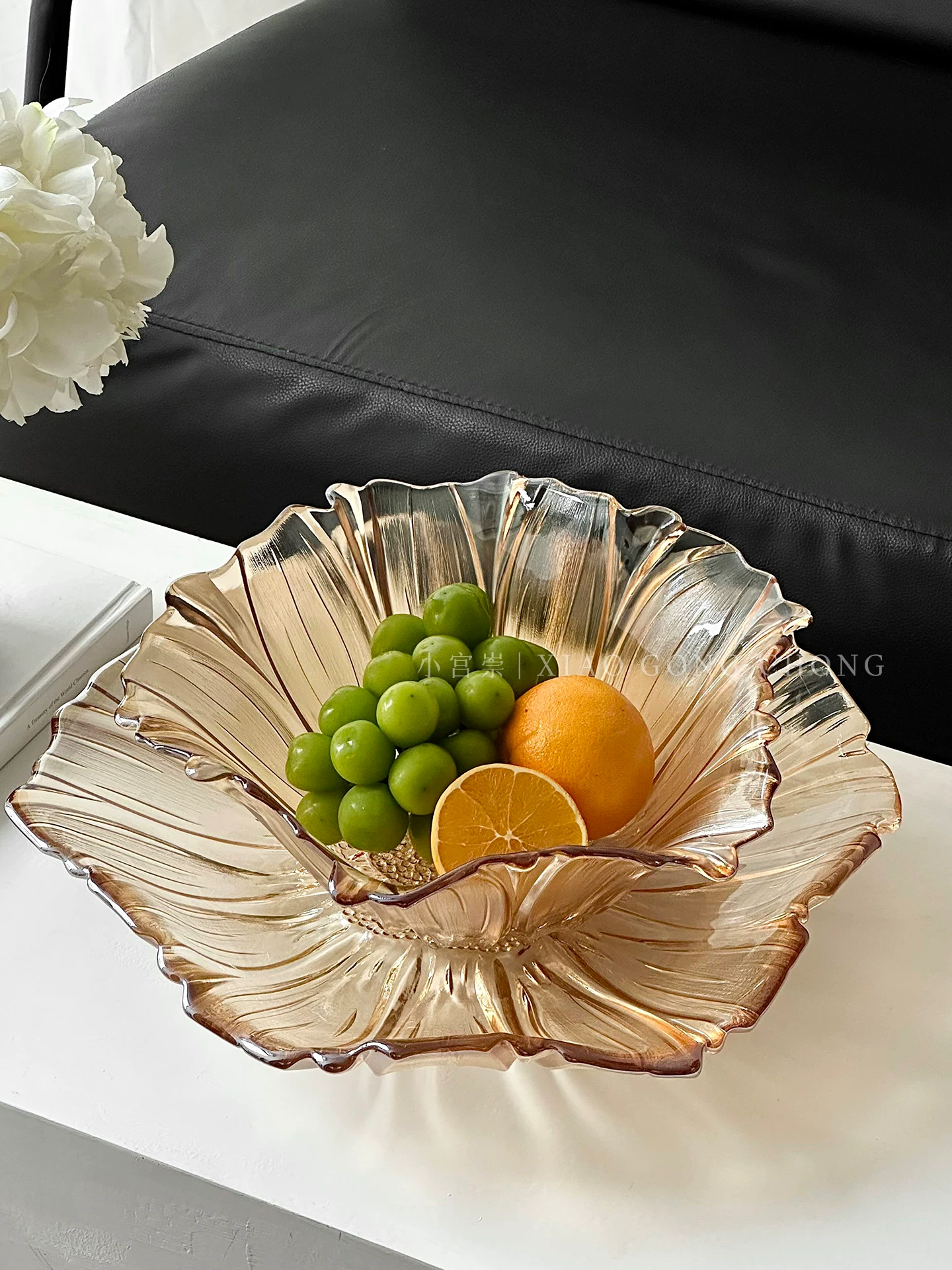 Đĩa đựng trái cây kiểu châu Âu cho phòng khách và phòng trà, bát đựng trái cây hoa hướng dương cao cấp và tinh tế, đĩa trưng bày đồ ăn nhẹ có giá trị cao
