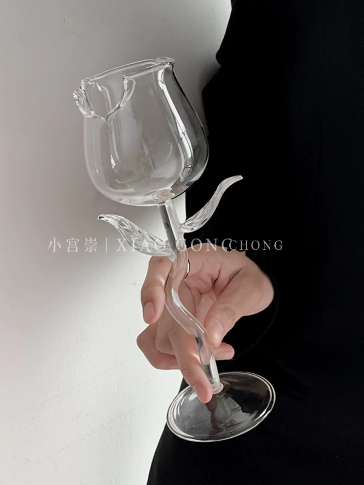 Ly thủy tinh hình hoa hồng phong cách Ins, ly cocktail tạo không khí sáng tạo, ly rượu vang đỏ cao cấp hợp thời trang