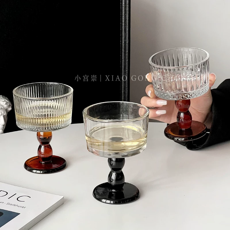 Ly rượu kiểu cổ điển với vẻ ngoài độc đáo, ly thủy tinh cao, ly rượu sâm banh, ly rượu vang đỏ cao cấp, ly kem kiểu Instagram.