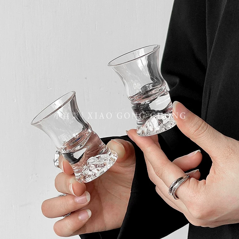 Cốc kiểu cổ điển thời trung cổ có họa tiết tre nhìn ra núi, cốc rượu sake, cốc uống rượu một lần, cốc rượu gia dụng, cốc trà nhỏ, cốc thủy tinh.