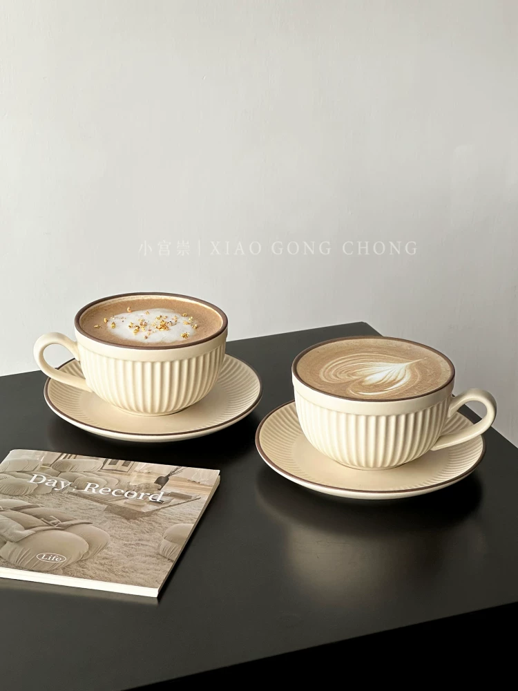 Bộ tách trà cà phê gốm sứ cao cấp kiểu Anh cổ điển, họa tiết latte art độc đáo, sang trọng, bộ ấm chén uống trà chiều sáng tạo