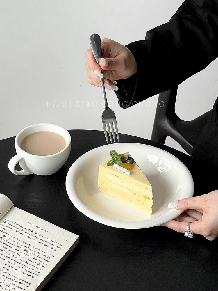 Đĩa sứ trắng kem kiểu Hàn Quốc, đĩa bánh tròn, đĩa tráng miệng, đĩa trái cây, đĩa salad