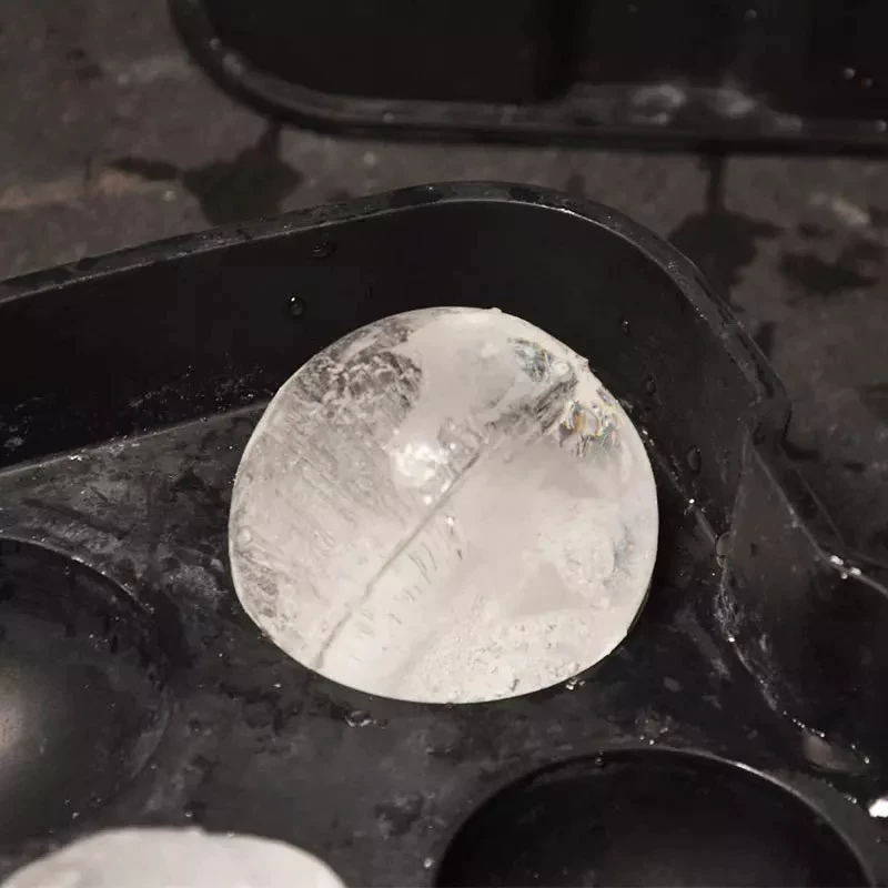 Khay làm đá viên hình cầu bốn ngăn có nắp, khay làm đá viên tròn bằng silicon dành cho rượu whisky, khuôn làm đá viên hình cầu cho bartender.