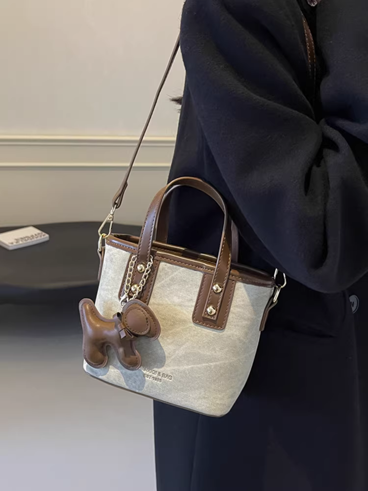 Túi xách nữ kiểu mới 2025, túi đeo vai dáng xô hot trend xuân hè, thiết kế độc đáo, túi đeo chéo cao cấp