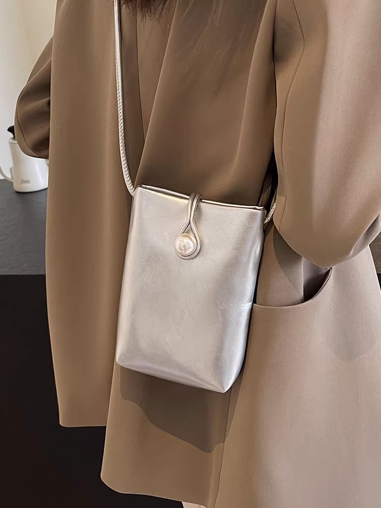 Túi điện thoại nữ, đeo chéo, thời trang mới 2025, thiết kế độc đáo, kiểu dáng dọc, sản phẩm hot trên mạng xã hội, túi điện thoại nhỏ phong cách ins.