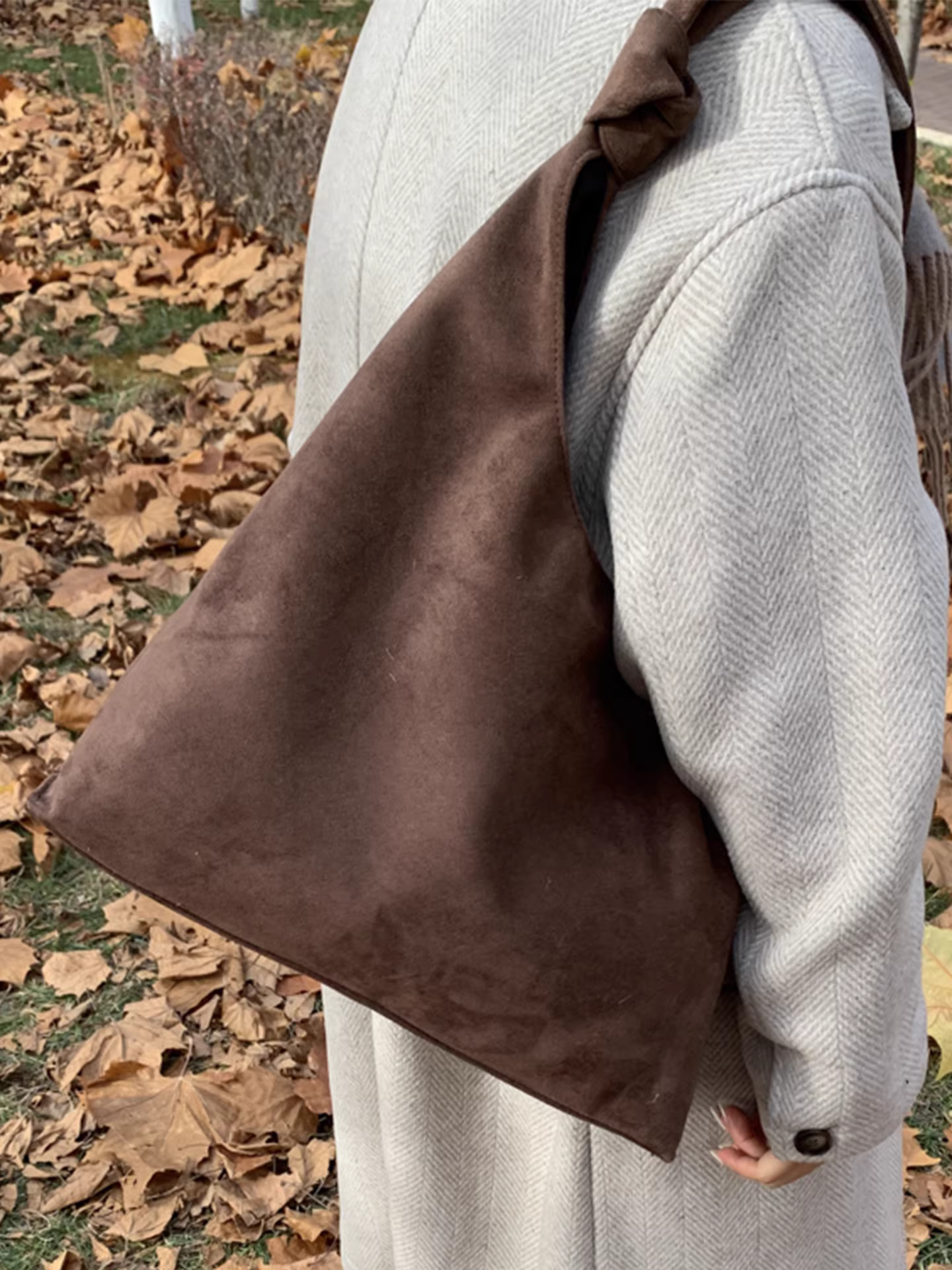 Túi da lộn nữ, dung tích lớn, mẫu mới thu đông 2025, túi đeo vai/nách retro, túi tote đi làm thường ngày