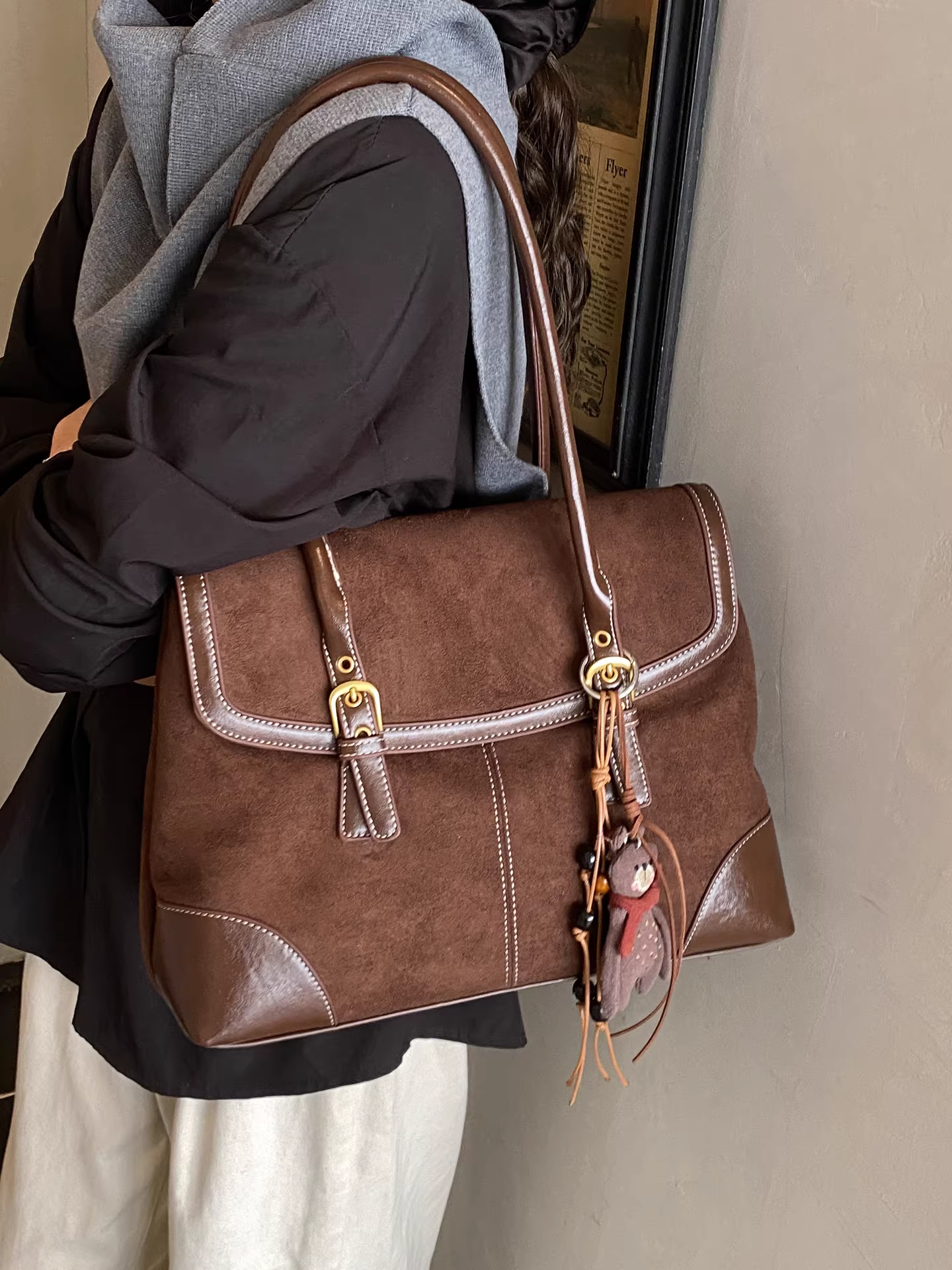 Túi da lộn cỡ lớn dành cho nữ, mẫu mới thu đông 2025, phong cách giản dị cổ điển, túi đeo vai, túi tote đi học