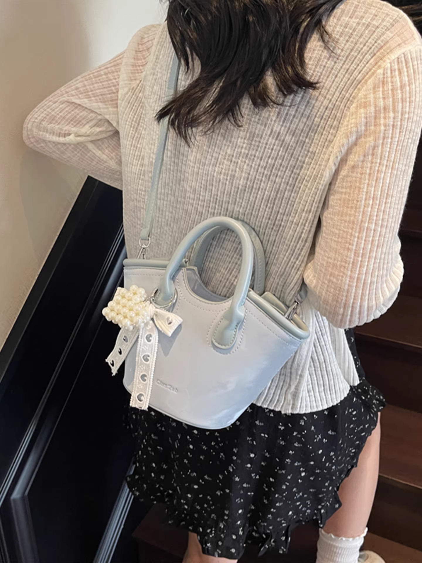 Túi nhỏ thời thượng dành cho nữ năm nay, mẫu túi đeo chéo thiết kế độc đáo mùa hè 2025, túi xách kiểu Hàn Quốc