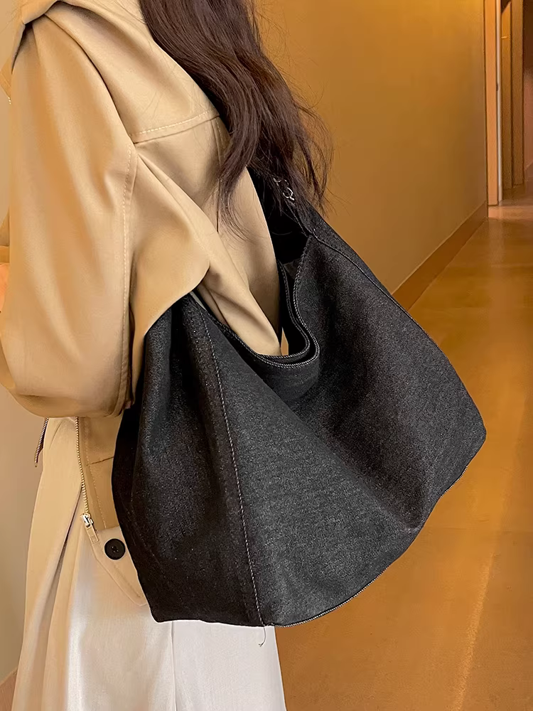 Túi denim nữ, dung tích lớn, mẫu mới thu đông 2025, túi đeo chéo đa năng, túi vải cao cấp, túi tote.