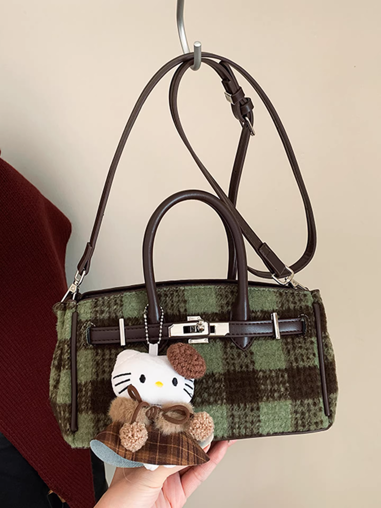 Túi len kẻ caro dành cho nữ, dung tích lớn, mẫu mới thu đông 2025, túi đeo chéo/vách vai phong cách thường ngày, túi xách phổ biến khi đi làm