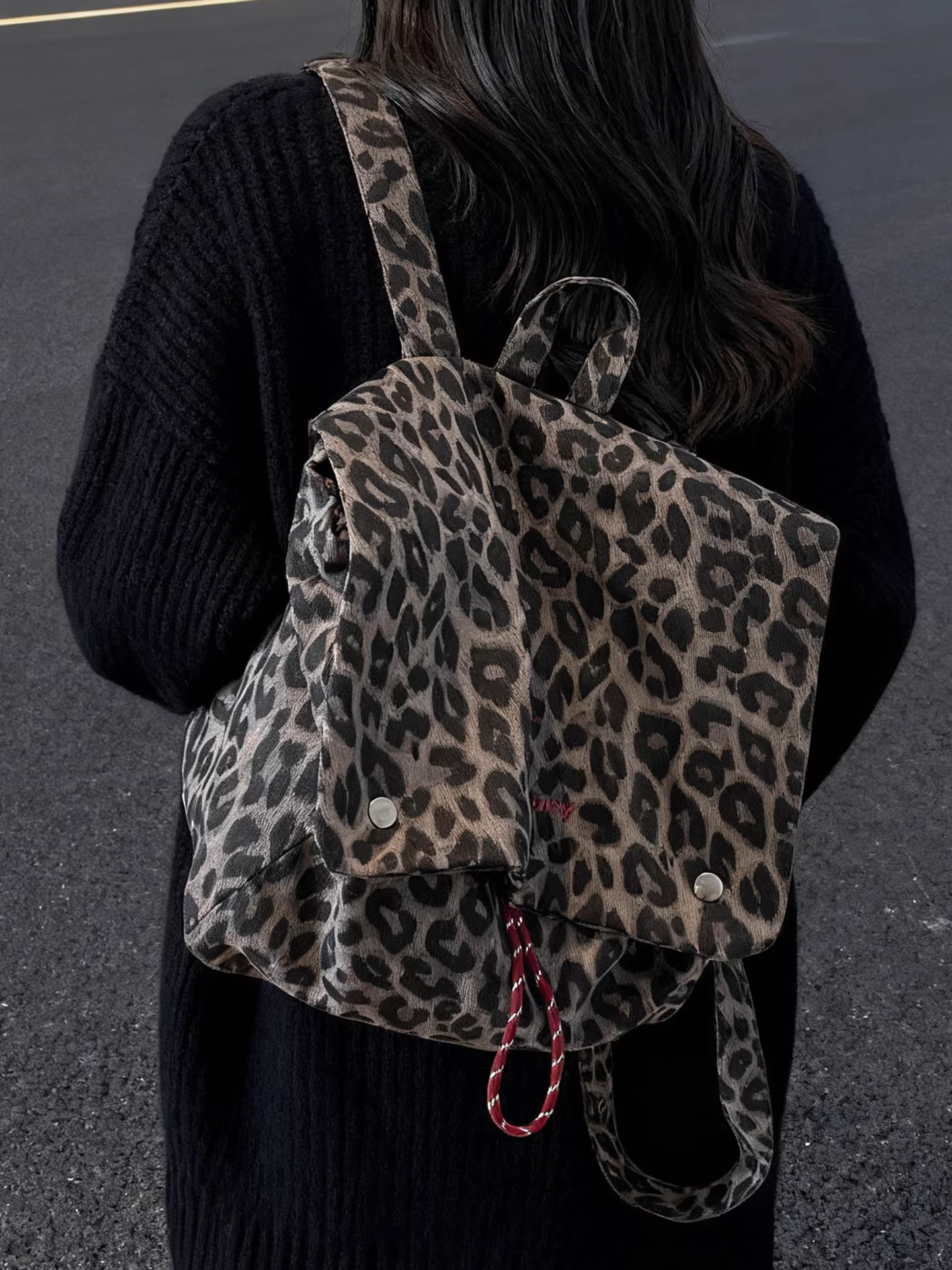 Ba lô vải canvas họa tiết da báo dành cho nữ, túi đi học thông thường dành cho học sinh, túi đi bộ đường dài ngoài trời, ba lô du lịch nhẹ