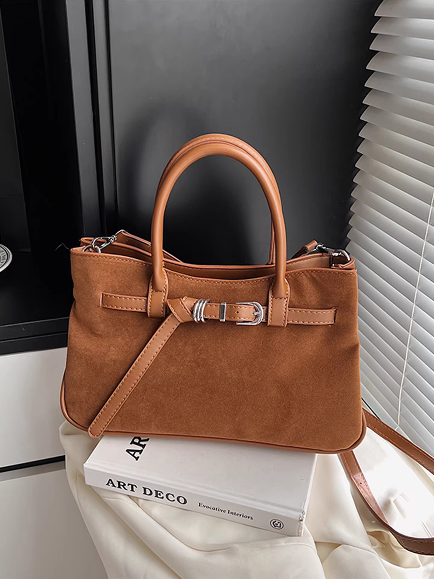 Túi da lộn retro nữ, dung tích lớn, mẫu mới thu đông 2025, đa năng đeo vai chéo, túi tote đi làm