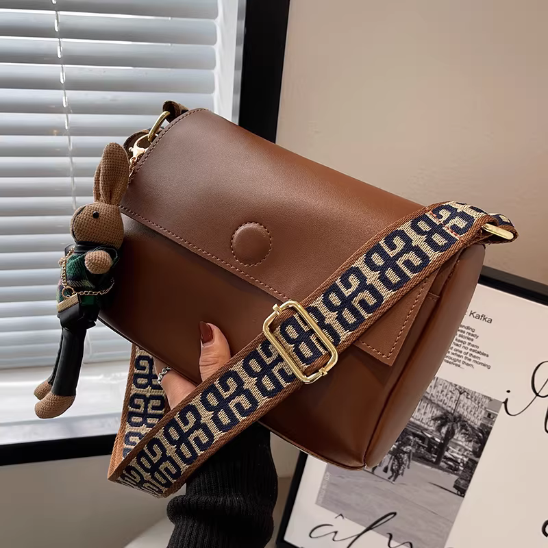 Túi xách nữ cỡ lớn mẫu mới xuân hè 2025 thời trang retro quai rộng đeo chéo đa năng cao cấp kiểu vuông nhỏ