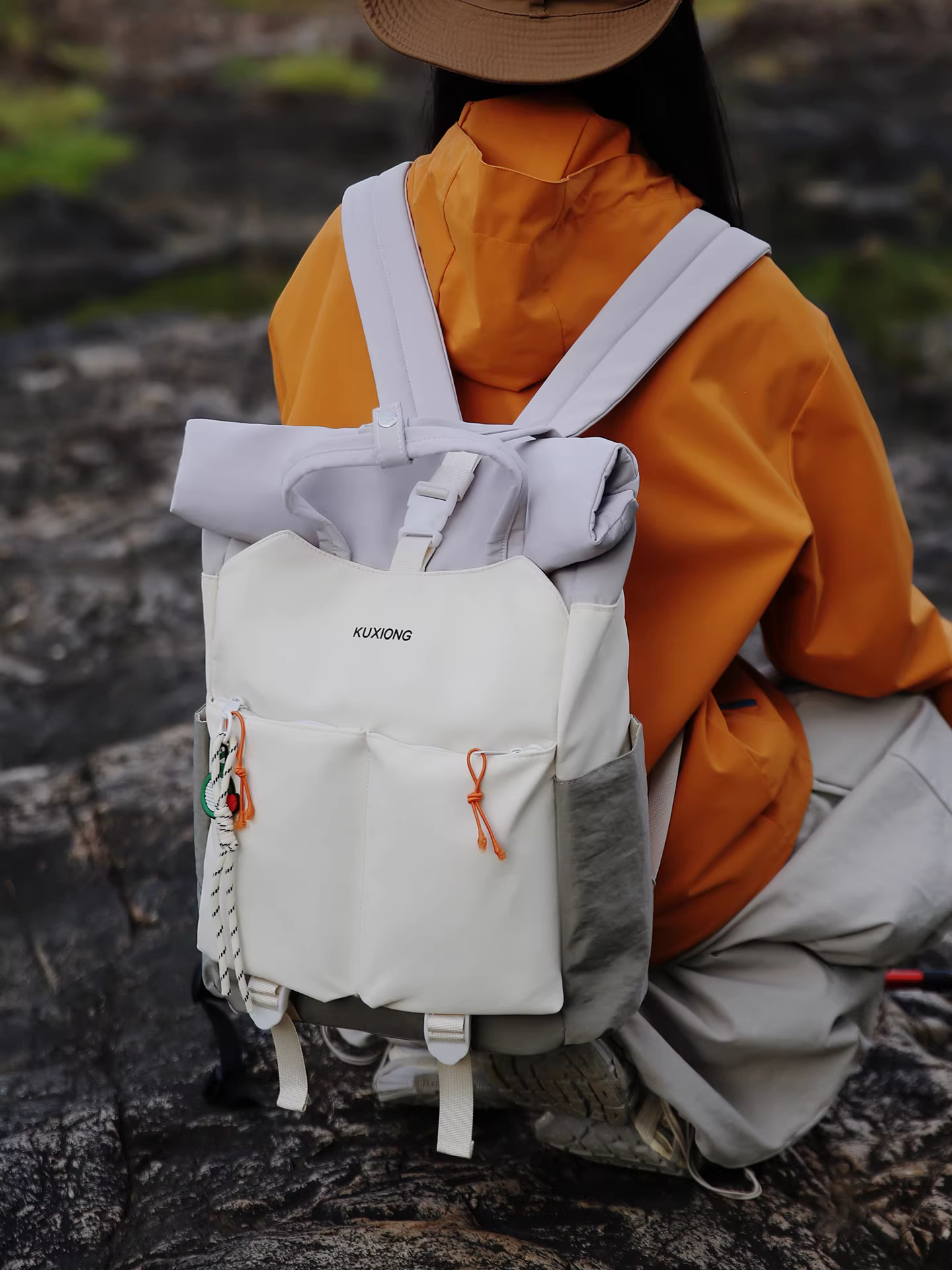 Ba lô sức chứa lớn dành cho nữ, giản dị và đa năng, túi đi học dành cho học sinh, túi leo núi thể thao ngoài trời, ba lô du lịch nhẹ