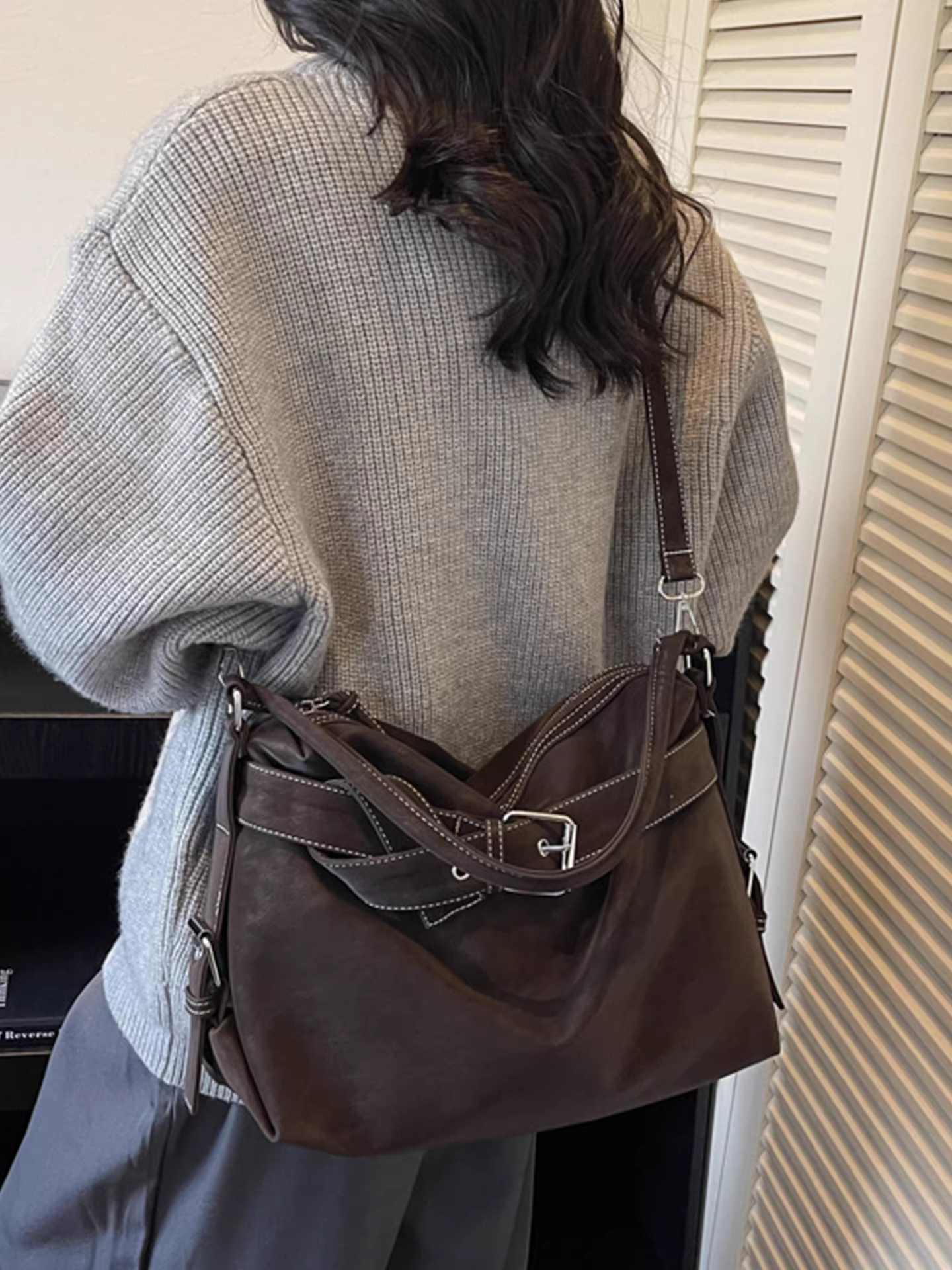 Túi xách nữ cỡ lớn, phong cách retro thu đông 2025, đa năng, đeo chéo, đeo vai, đeo nách, túi tote đi làm