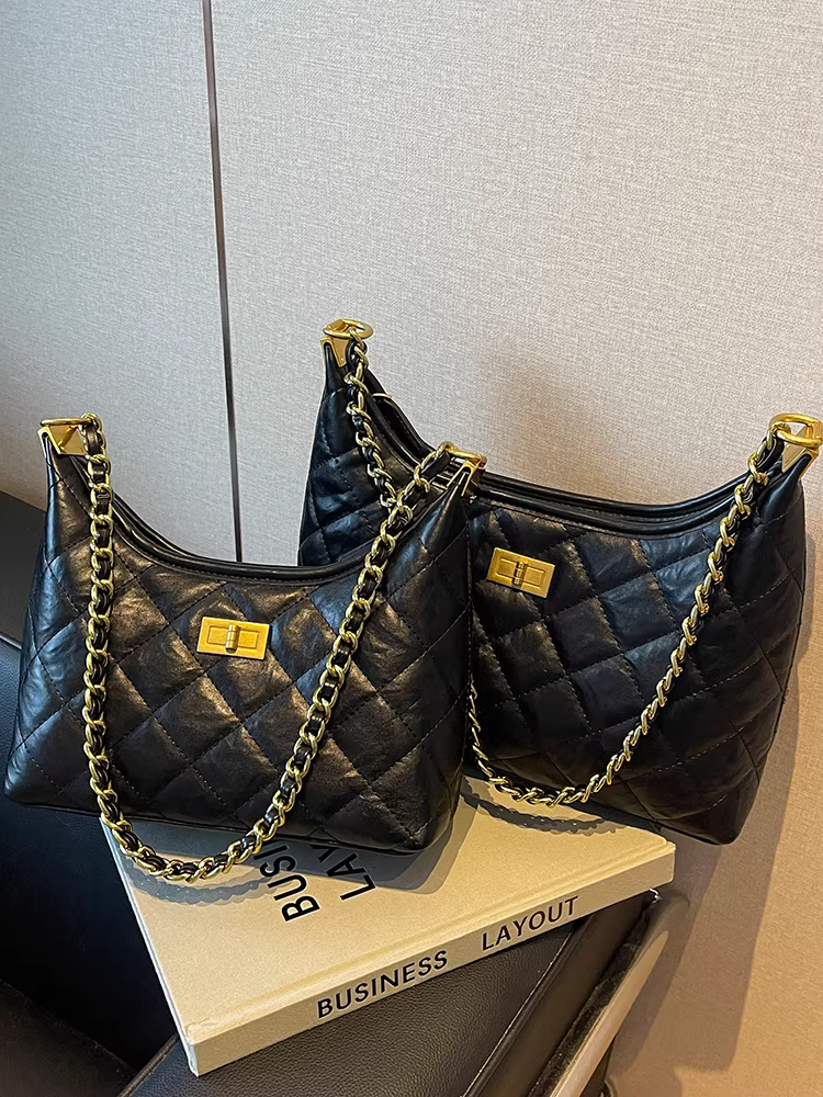 Túi xách nữ cao cấp độc đáo 2025, túi đeo chéo phối dây xích kiểu may chần bông thời trang, đa năng, thanh lịch, cao cấp