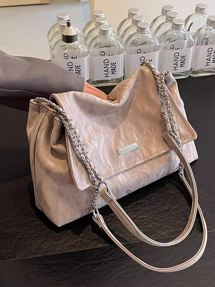 Túi tote nữ, sức chứa lớn, mùa thu đông, có thể đeo chéo, túi đeo vai đa năng mới năm 2025, thích hợp đi học và đi làm.