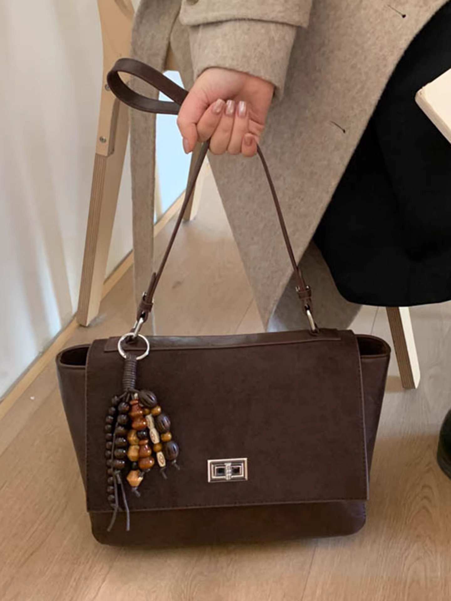 Túi đeo chéo nữ phong cách retro, chất liệu mờ, dung tích lớn, mẫu mới thu đông 2025, đa năng, đeo vai, đi làm, kiểu tote