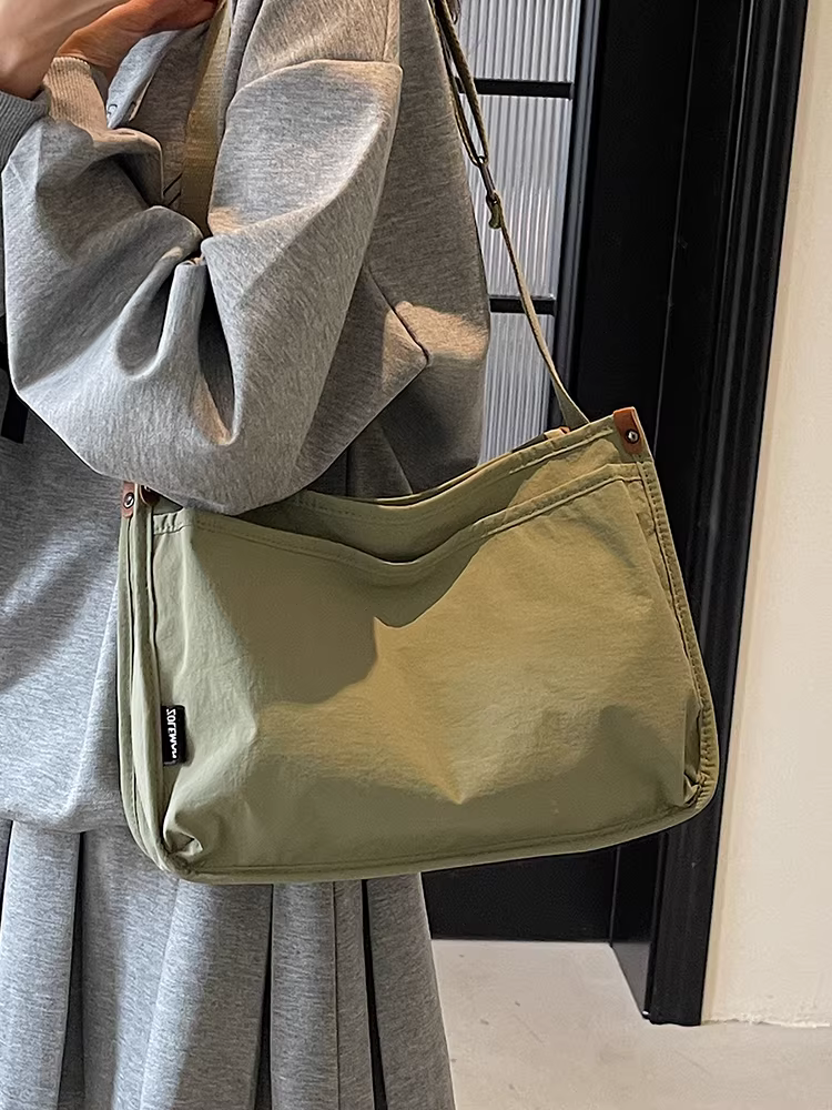 Túi vải bố nữ, dung tích lớn, kiểu mới xuân hè 2025, đơn giản và đa năng, đeo vai/chéo, túi tote phong cách giản dị