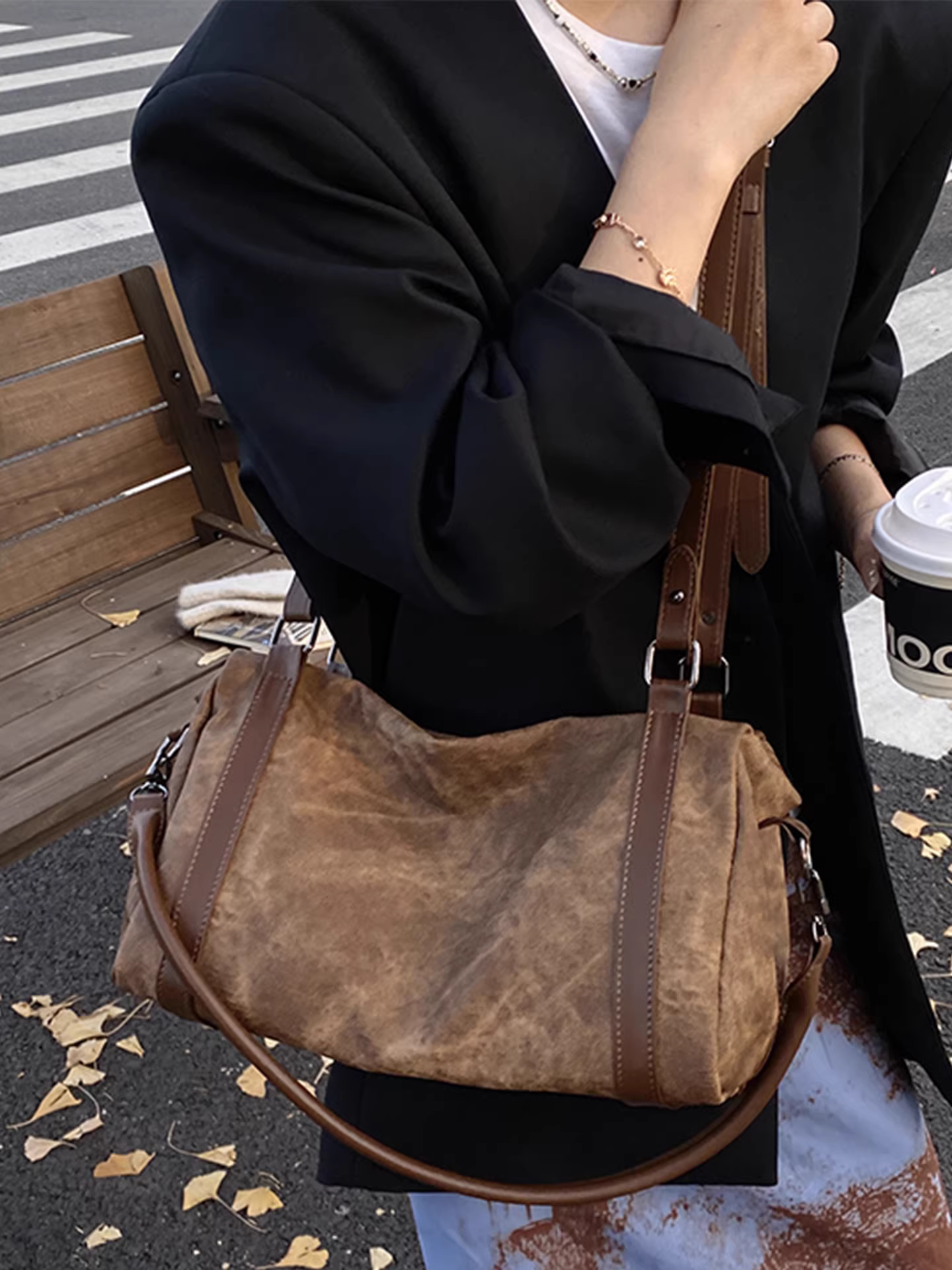 Túi đeo chéo nữ retro dung tích lớn, mẫu mới thu đông 2025, đa năng, đeo vai, đeo nách, đi làm, kiểu dáng gối