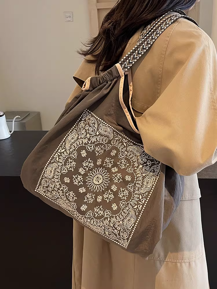 Túi vải cao cấp dành cho nữ, dung tích lớn, kiểu dáng mới 2025, túi đeo vai đa năng, phong cách giản dị, túi đi học dành cho sinh viên đại học