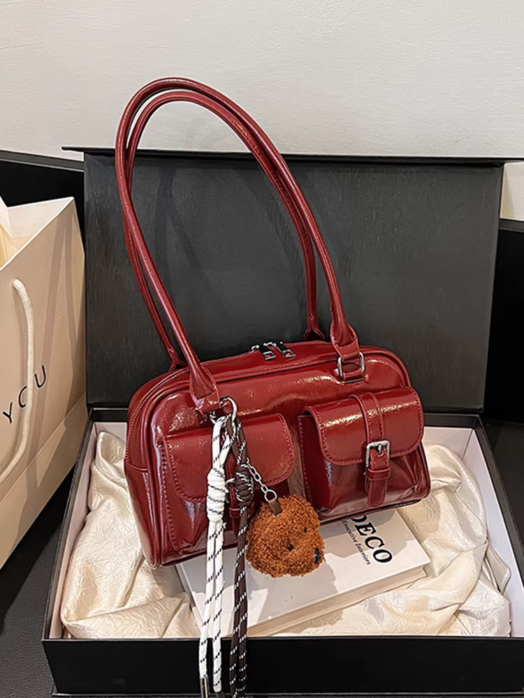 Túi đeo chéo Ankora màu đỏ dành cho nữ, dung tích lớn, thiết kế độc đáo năm 2025, kiểu dáng túi gối đeo vai.