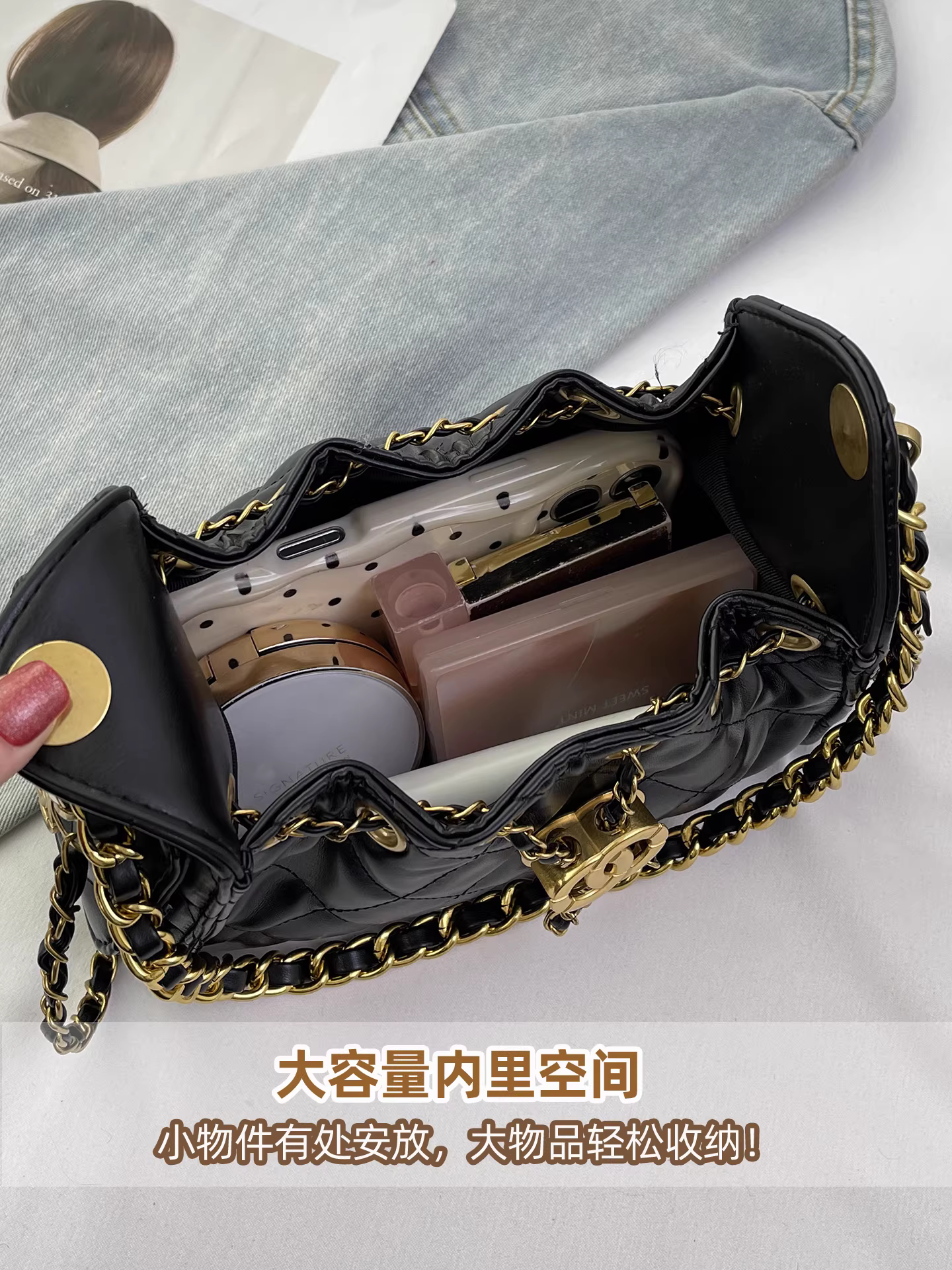 Túi xách nữ cao cấp, phong cách retro thu đông 2025, túi đeo chéo phối dây xích mới, túi bucket xếp ly đang thịnh hành