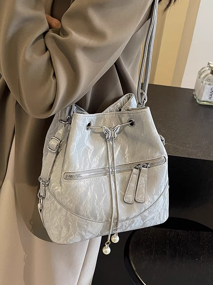 Ba lô nữ thời trang mới 2025 thiết kế độc đáo, túi đeo vai đa năng, balo đi học nhẹ, balo du lịch