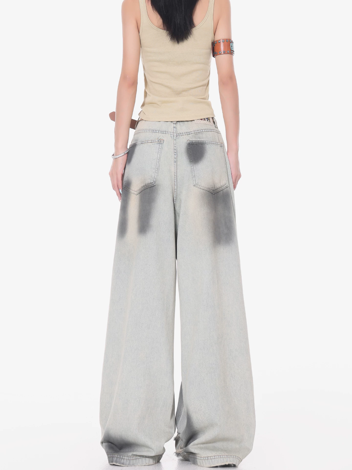 Quần jean rách, xước, phai màu của KEN STUDIO dành cho nữ, quần ống rộng, cạp cao, dáng rộng, tôn dáng, mới mùa hè