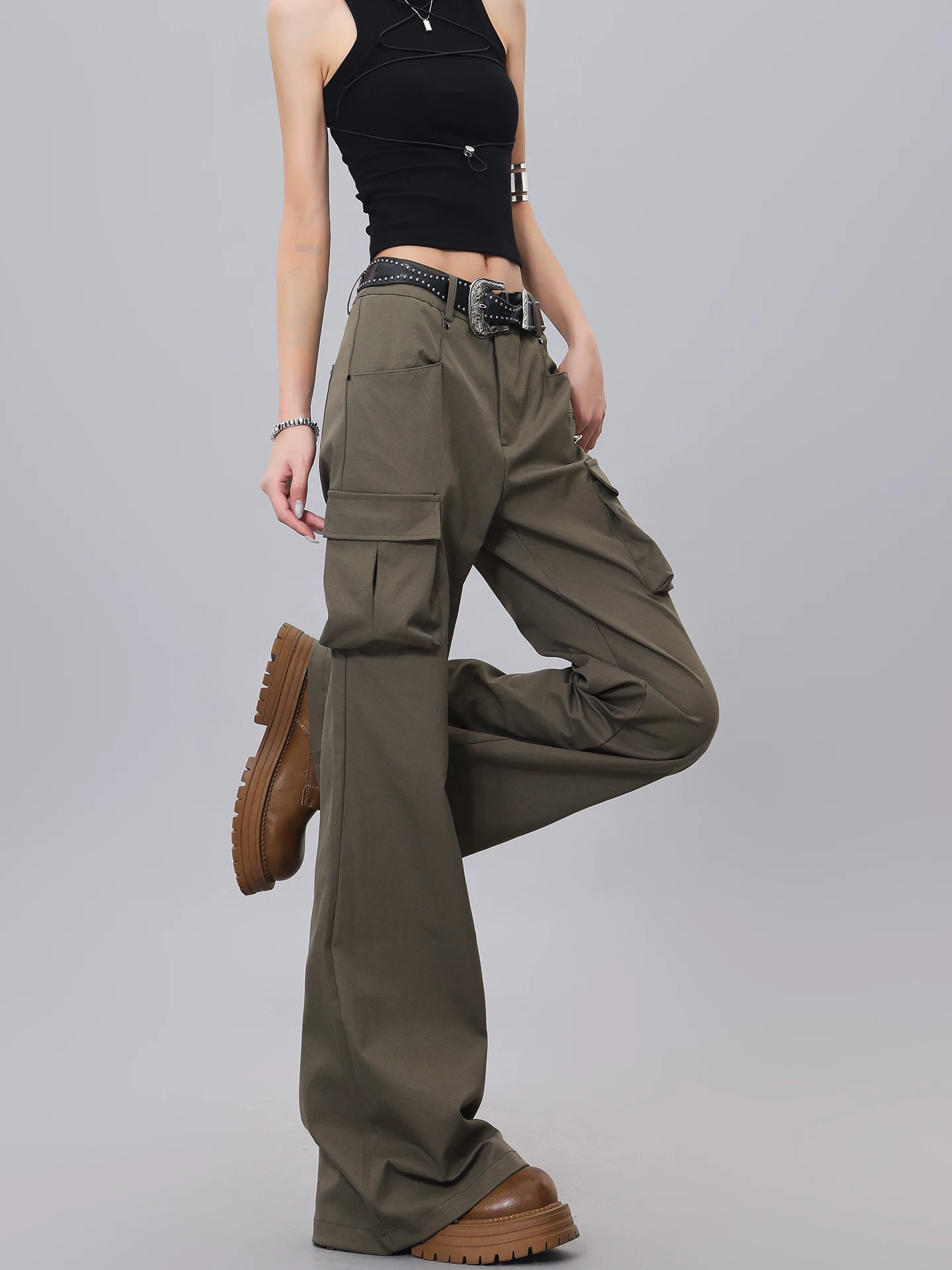 KEN STUDIO Xuân Thu Quần Cargo ống loe màu xanh quân đội mới dành cho nữ, quần ống rộng dáng rộng phong cách, giúp giảm béo