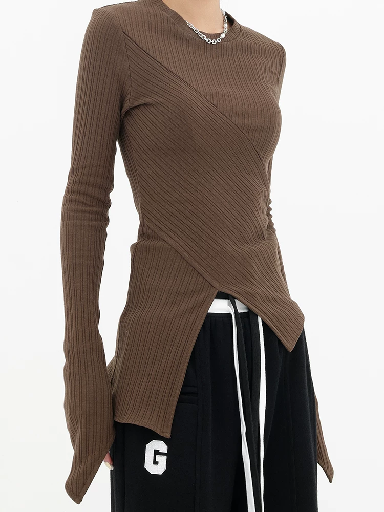 Áo thun dài tay thu đông mới lấy cảm hứng từ thiết kế của KEN STUDIO dành cho nữ, áo dệt kim ôm sát dáng suông không đều, áo lót.