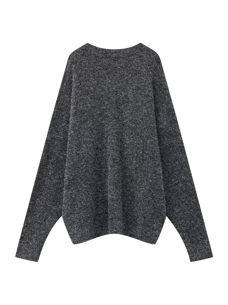 Bộ áo len dệt kim cổ V màu xám đậm thu đông mới của KEN STUDIO dành cho nữ, gồm áo dài tay rộng rãi và khăn quàng cổ, kiểu dáng thời trang