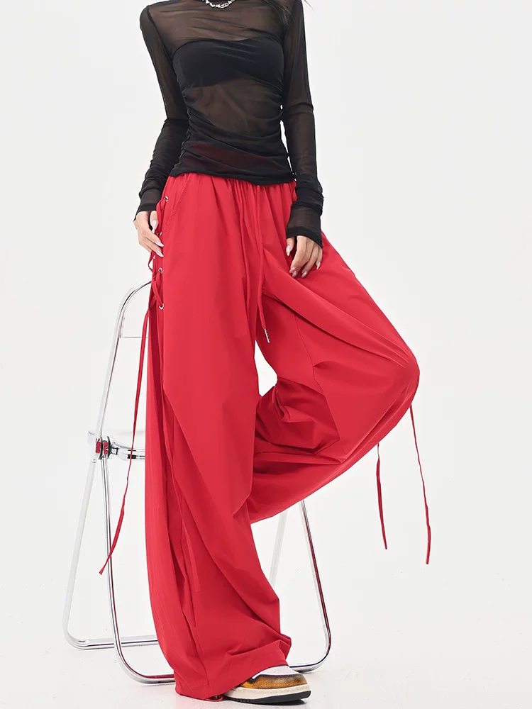 KEN STUDIO mùa hè màu đỏ khiêu vũ đường phố có dây buộc quần thường ngày khô nhanh quần thể thao nữ lưng cao giảm béo quần lính nhảy dù