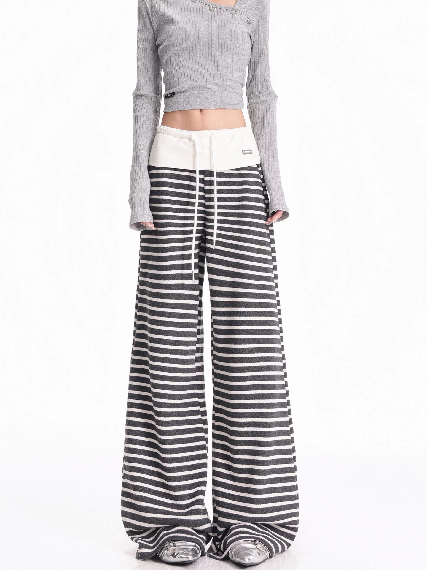 KEN STUDIO quần dài sọc kẻ màu phối màu mùa thu đông mới có lót lông cừu quần ống rộng dáng rộng đa năng quần dài đến sàn