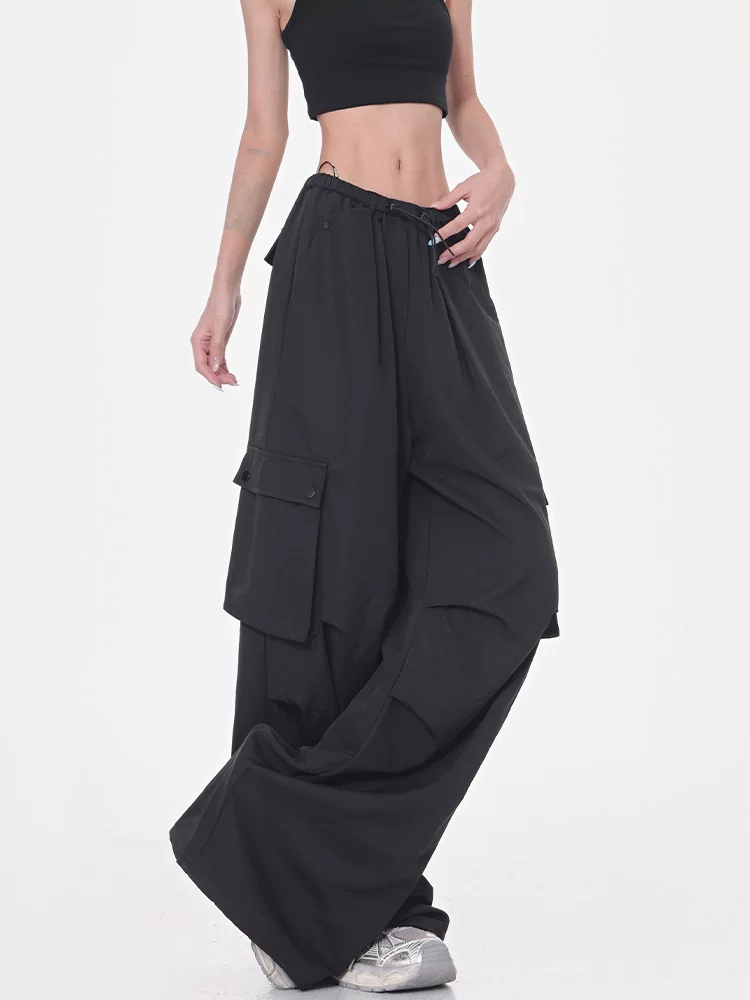 Quần cargo ống rộng màu đen của KEN STUDIO dành cho nữ, quần ống đứng mỏng mùa hè, quần thể thao nhanh khô, quần lính dù