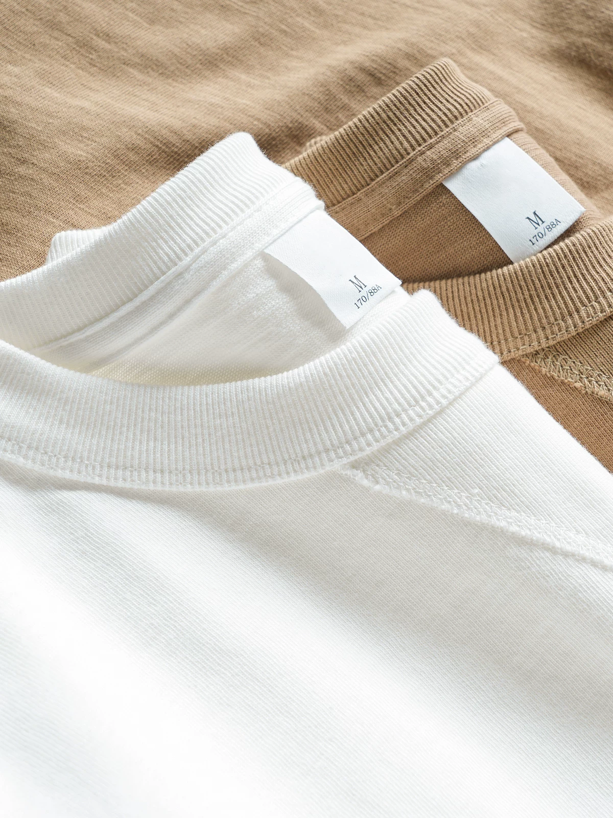 Áo thun nam tay dài chất cotton 100% dày dặn 320G, kiểu dáng rộng rãi mùa thu đông, cổ tròn, chất liệu dày, đường may ba lớp, màu trắng