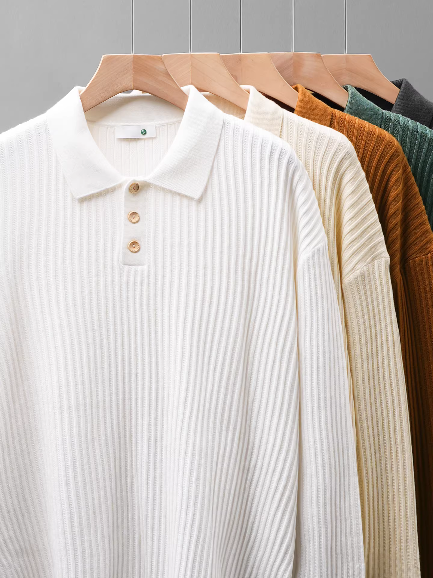 Áo len sọc dọc phong cách truyền thống thuần túy dành cho nam, mùa thu đông, phong cách lười biếng cao cấp của Mỹ, lớp lót ấm áp, chất liệu dệt kim rộng rãi.