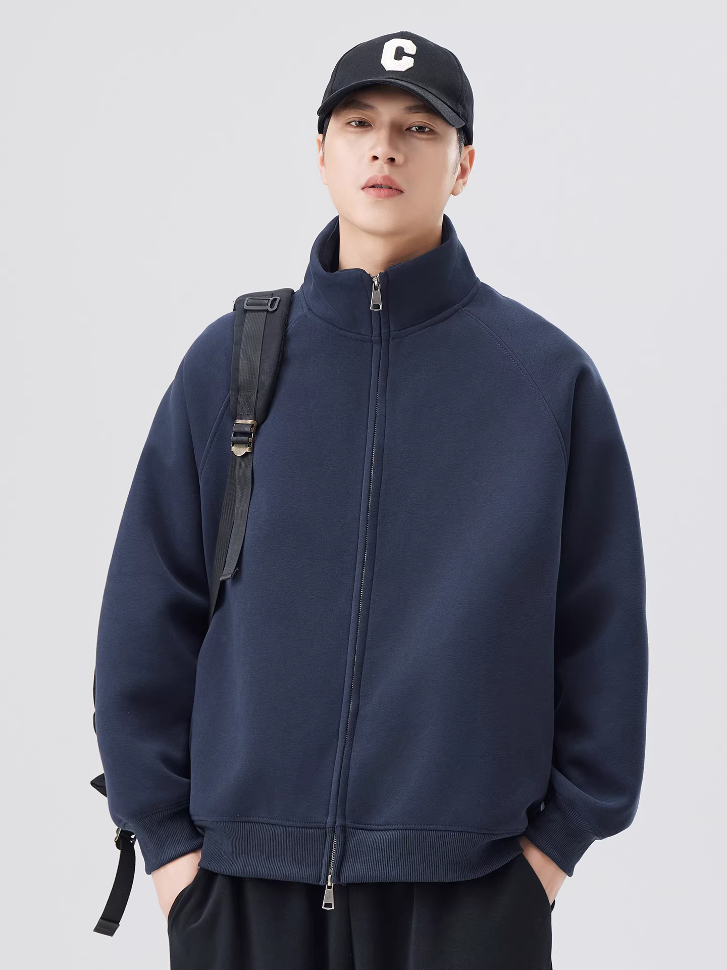 Áo khoác cardigan cổ đứng dày dặn dành cho nam, kiểu mới thu đông 2025, dáng rộng phong cách Mỹ, áo khoác thể thao cao cấp.