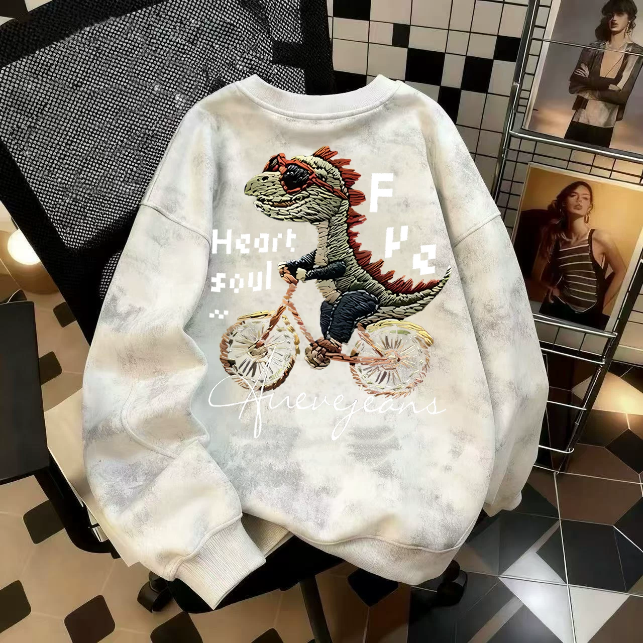 Áo thun nỉ cổ tròn unisex ấm áp, họa tiết tie-dye, xuất khẩu, hàng hiệu, giá rẻ, mùa thu đông, thời trang