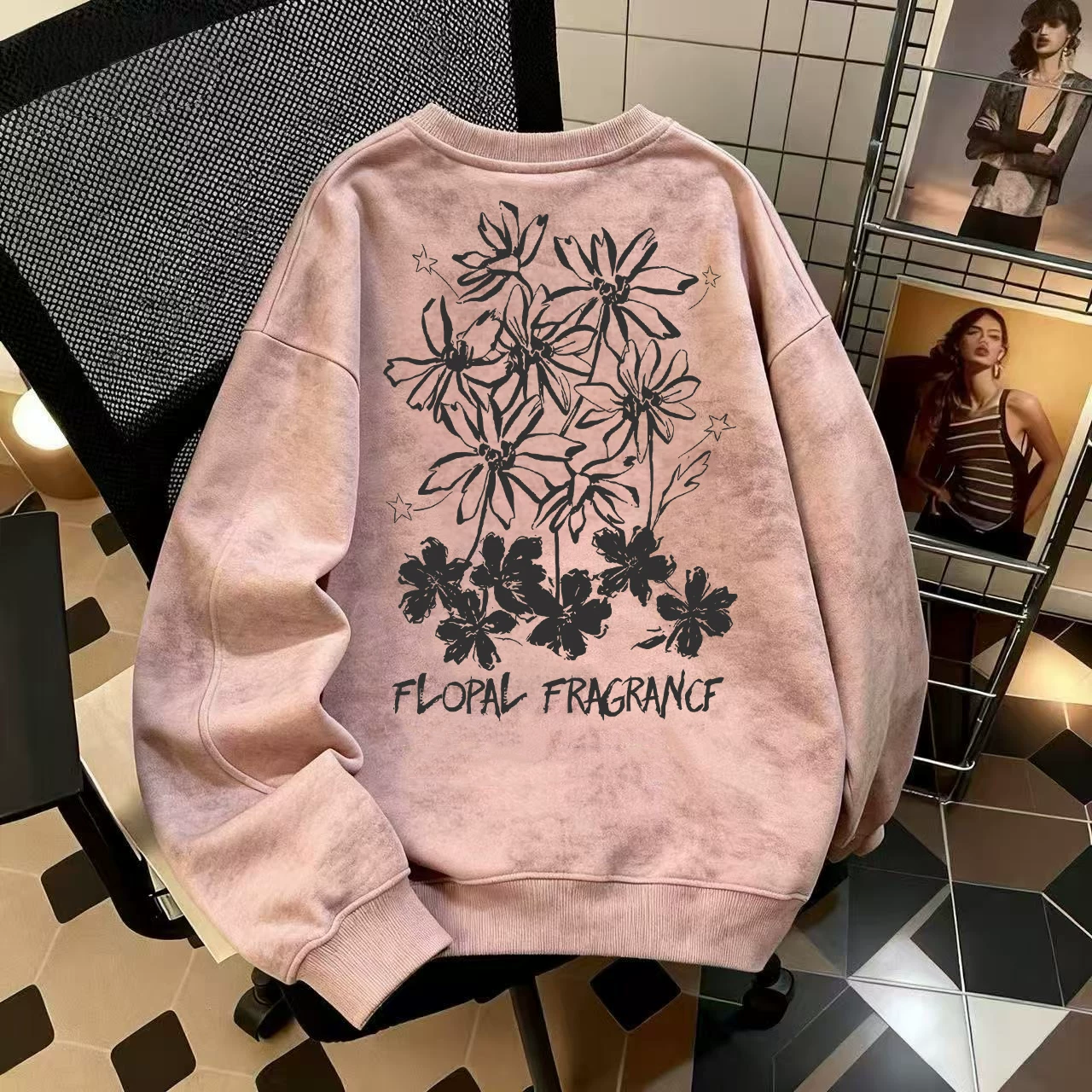 Áo len cổ tròn ấm áp lót lông cừu phong cách Mỹ, họa tiết tie-dye cổ điển mùa thu đông, hàng xuất khẩu thương hiệu Outlet~