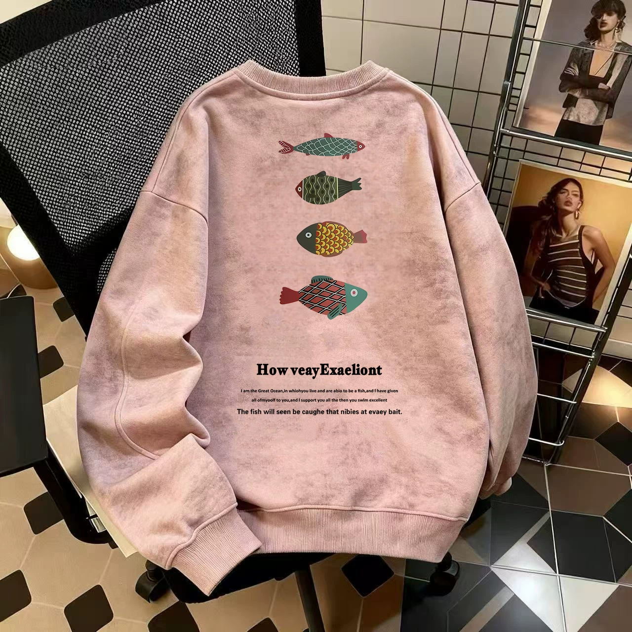 Áo nỉ giữ ấm phong cách Mỹ, chất liệu fleece lót lông, kiểu dáng casual, họa tiết tie-dye, xuất khẩu, giá rẻ, dành cho nam và nữ.