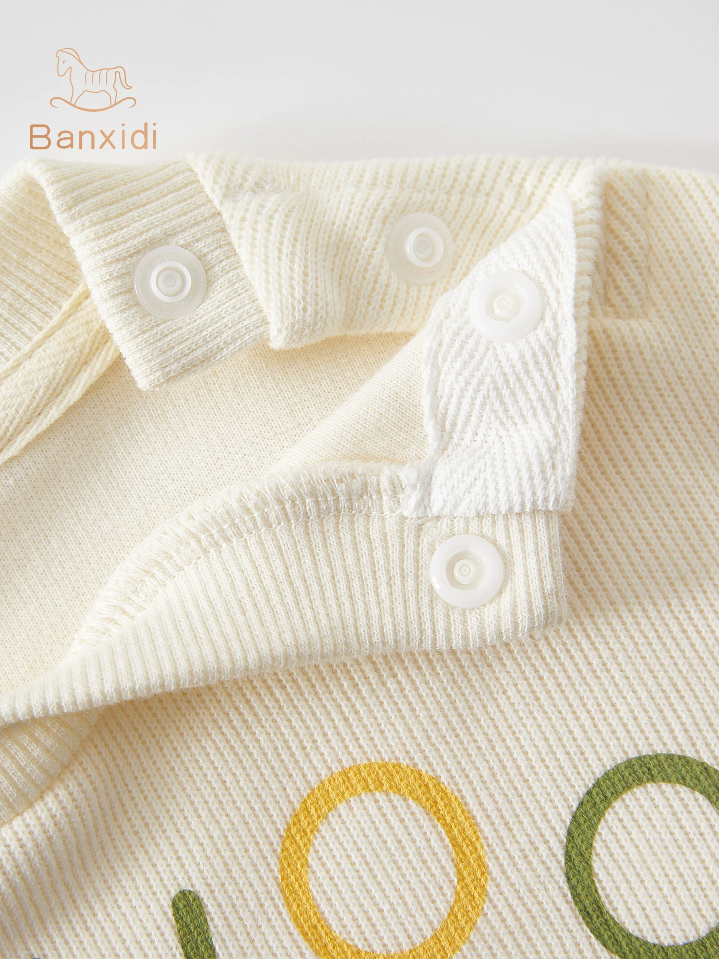 Bộ đồ bé trai xuân 2026 kiểu dáng mới thời trang áo sweatshirt trẻ sơ sinh quần trẻ em quần áo trẻ em mùa xuân