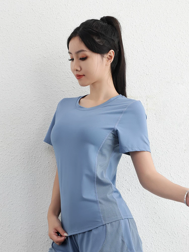 Jiumai Yipin mùa hè băng lụa tập thể dục mặc áo thun yoga hợp thời trang bộ đồ thể thao nữ thấm hút ẩm tay ngắn kiểu dáng mỏng