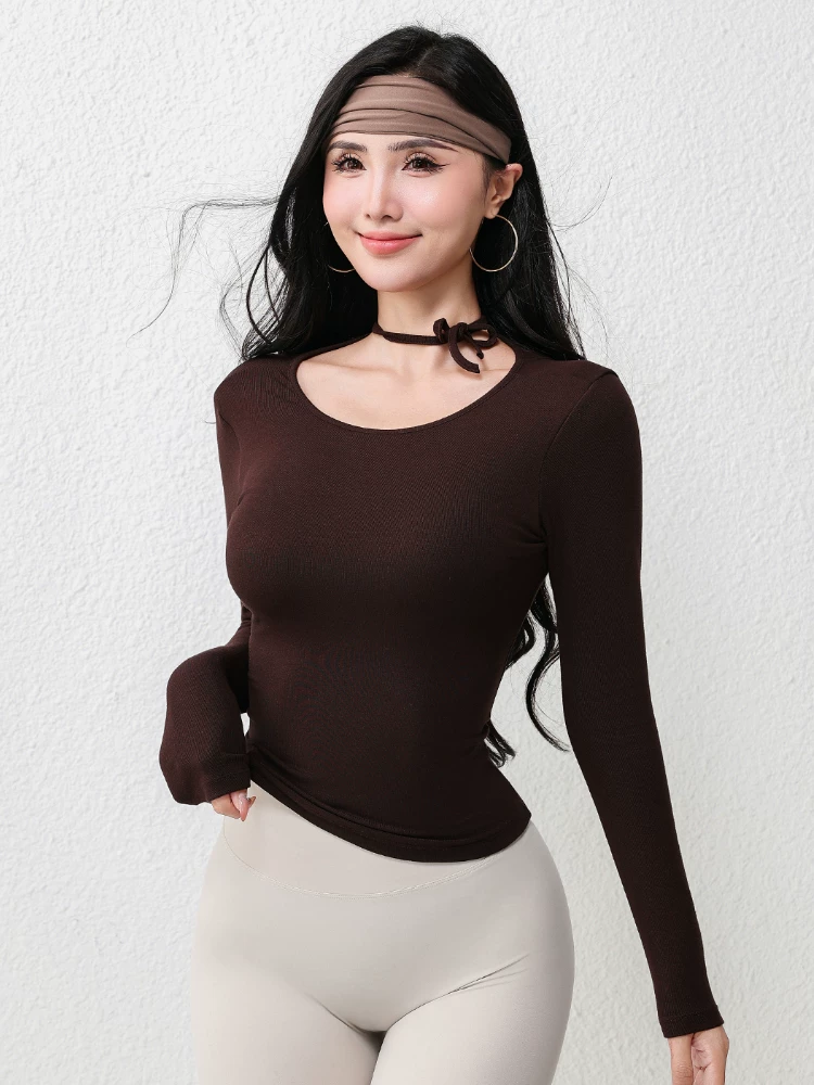 Áo tập Yoga màu đỏ Tết 2026 có mút ngực dành cho nữ, tập Pilates, lưng đẹp, đồ tập thể thao nhanh khô, kiểu dáng tay dài.