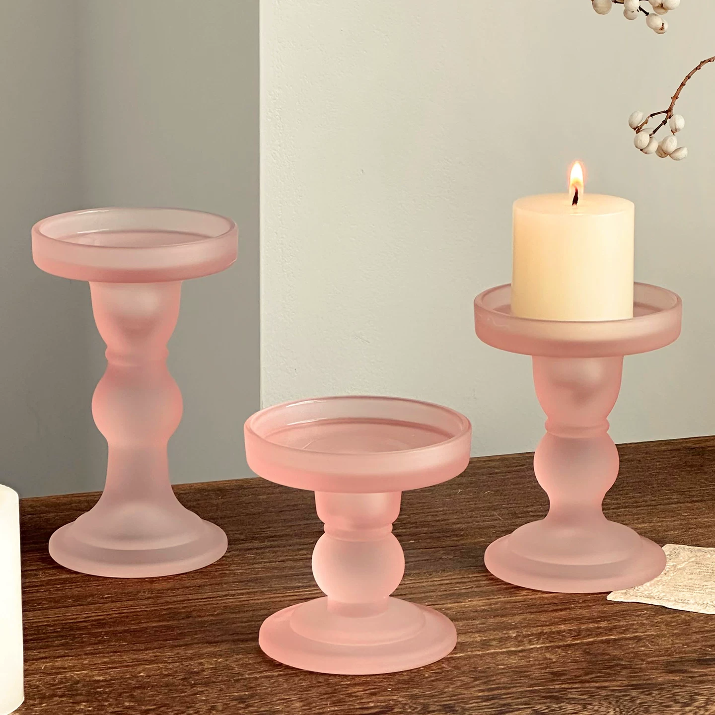 Đế nến cột La Mã màu hồng cao cấp phong cách Pháp, khay trang trí nhà cửa cổ điển, chất liệu thủy tinh, dùng làm đế xông tinh dầu.