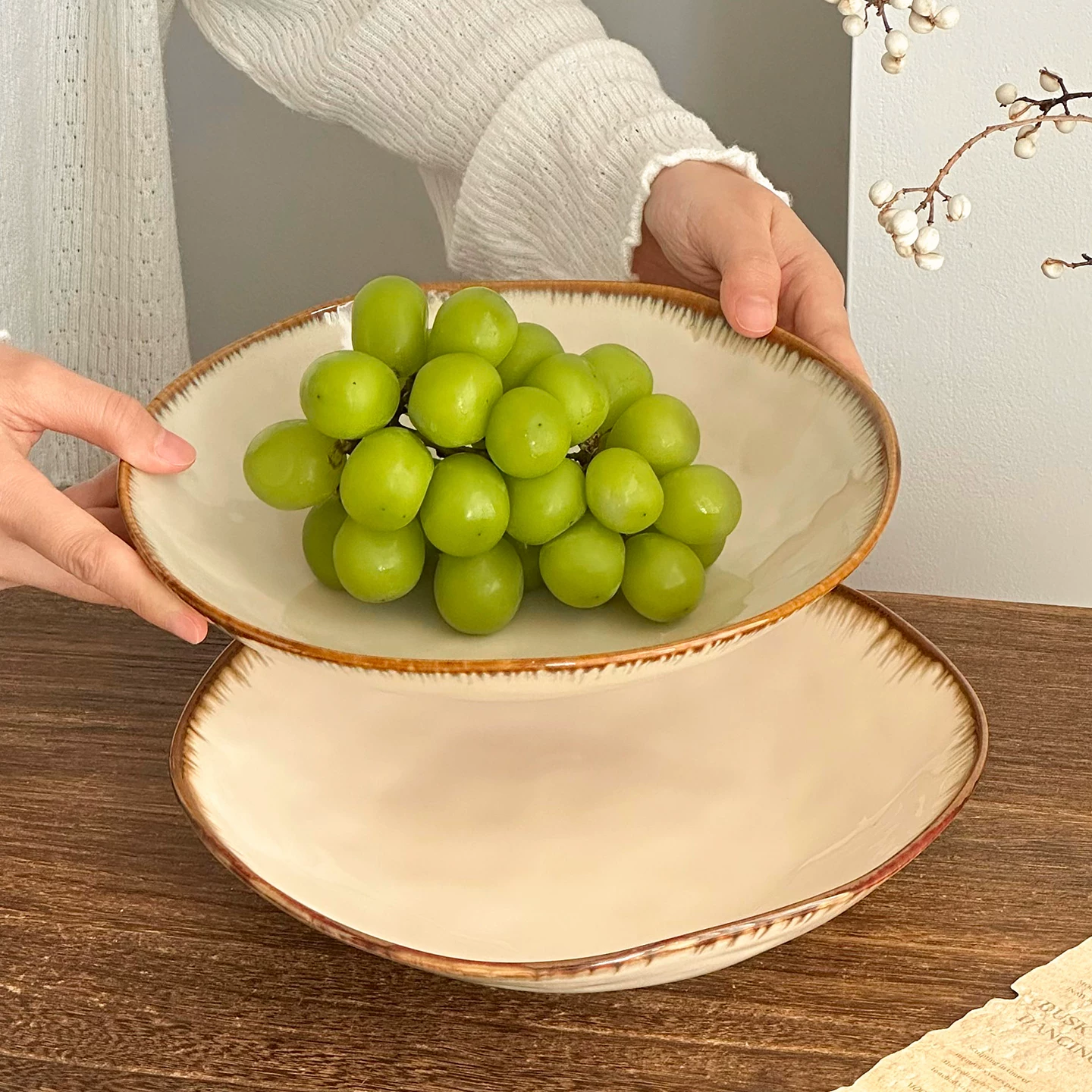 Đĩa trái cây gốm sứ cổ điển, đĩa đựng kẹo, đồ ăn nhẹ trong phòng khách, đĩa sâu không đối xứng, đĩa salad mì ống, đồ dùng bằng gốm sứ
