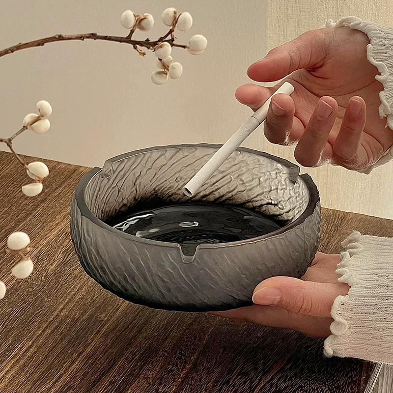 Gạt tàn cao cấp dùng trong nhà, gạt tàn thanh lịch và sang trọng, chống tro bay, nhẹ nhàng sang trọng, trang trí sáng tạo và thời trang.