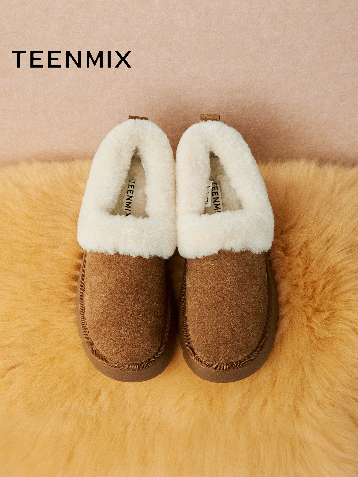 Giày bốt tuyết giữ ấm lót lông cừu đế dày tăng chiều cao kiểu cổ điển Tianmeiyi, giày bốt ngắn nữ mùa đông 2025 mẫu mới KXD40DM5