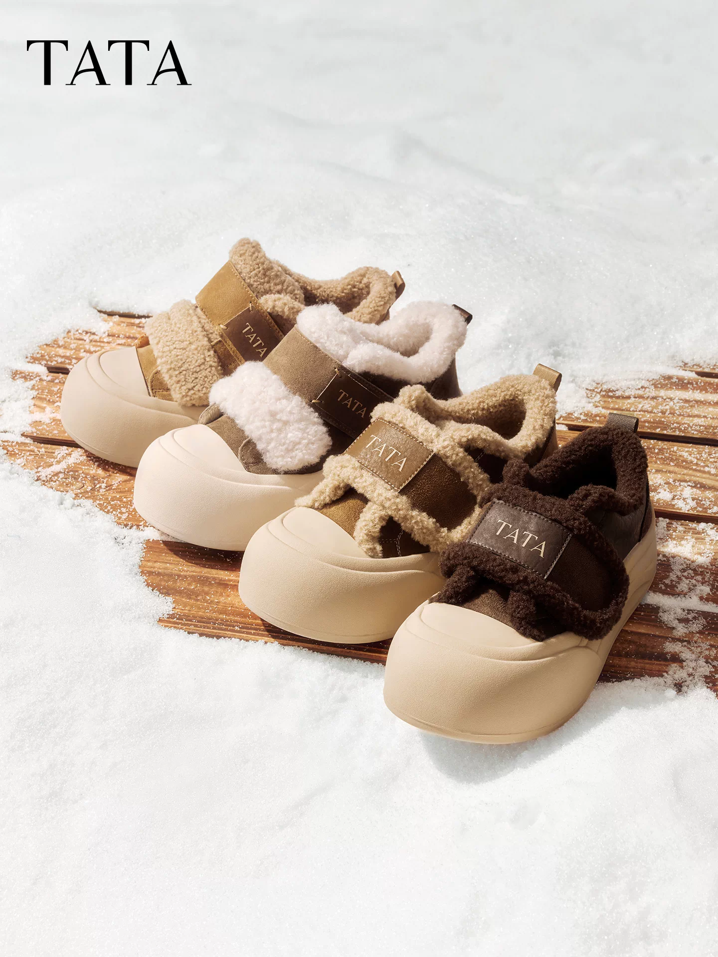 Giày cotton mùa đông nữ TATA, giày lười mũi rộng, giày đế dày có lót lông, giày đế lông CHH01DM5